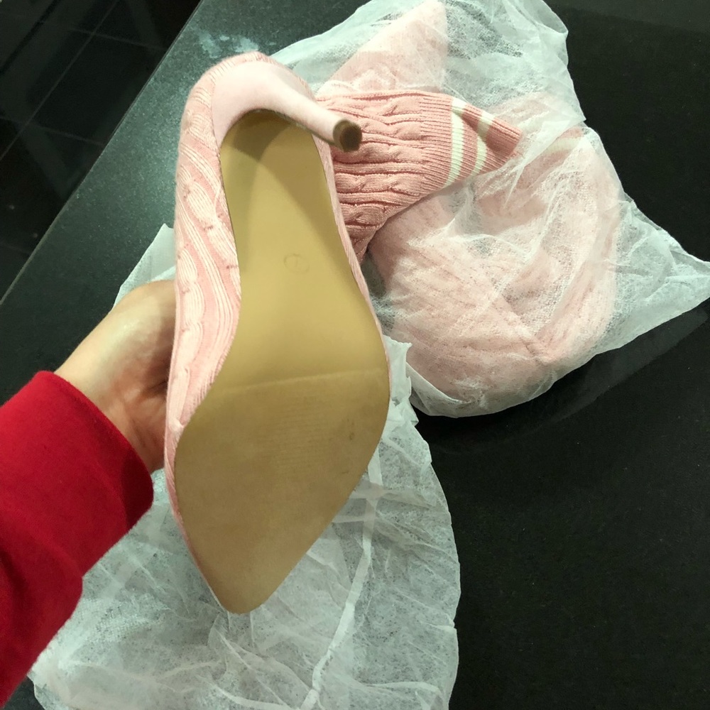 Pink sock booties - Picture 2 of 3